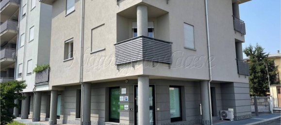 Квартира с 3 комнатами в Пессано кон Борнаго, Италия № 88815 7