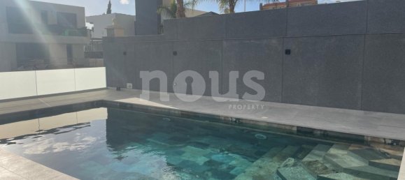 5 bedrooms Villa in Adeje, Spain No. 14022 3