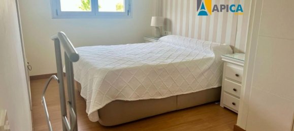 Apartamento de 2 dormitorios en Cádiz, Spain No. 147968 14