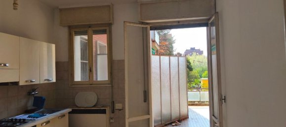 5 bedrooms Apartment in Bologna, Italy No. 321714 5