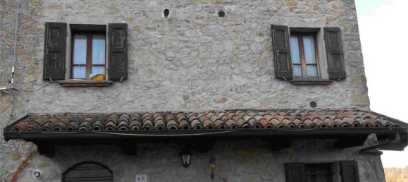 2 rooms Apartment in Castelnovo ne' Monti, Italy No. 95134 3