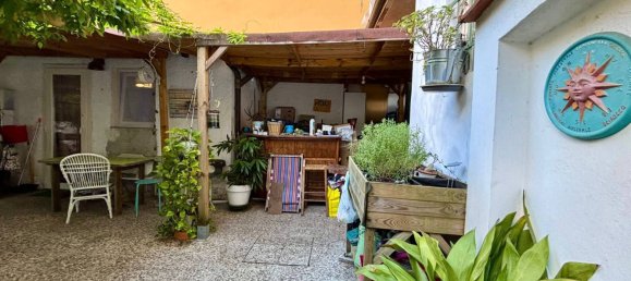 3 bedrooms Apartment in Florence, Italy No. 324163 37
