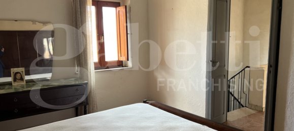 5 rooms House in Solarussa, Italy No. 171445 8