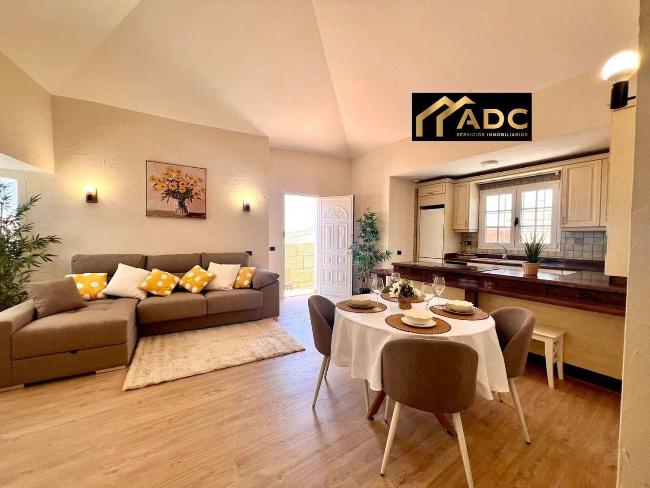 2 bedrooms Townhouse in Arico, Spain No. 170768