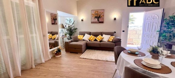 2 bedrooms Townhouse in Arico, Spain No. 170768 3