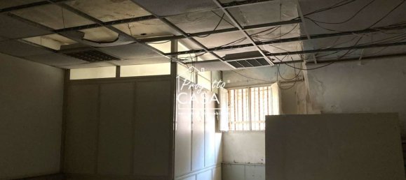 620m² Commercial property in Naples, Italy No. 333822 11