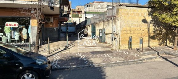 620m² Commercial property in Naples, Italy No. 333822 5