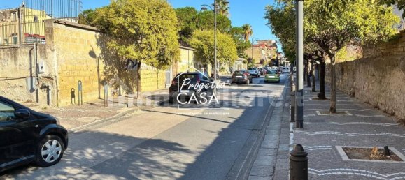 620m² Commercial property in Naples, Italy No. 333822 6