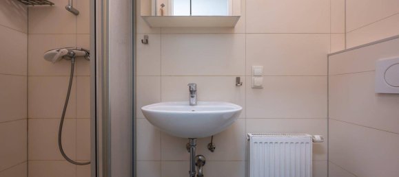 Studio in Brigittenau, Austria No. 206402 4