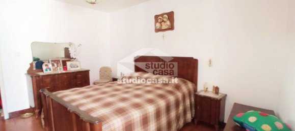 3 Schlafzimmer Haus in Gorno, Italy, Nr. 351937 14