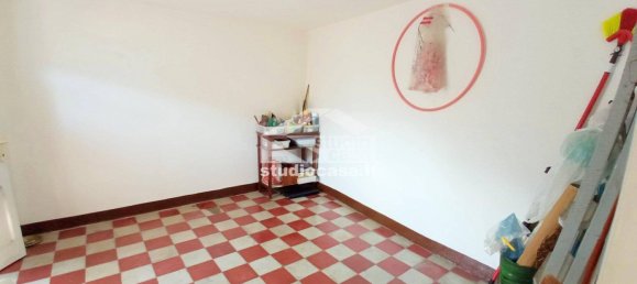 3 Schlafzimmer Haus in Gorno, Italy, Nr. 351937 17