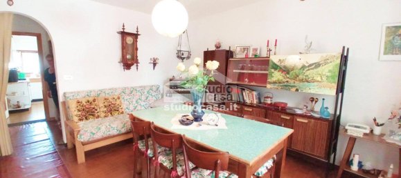 3 Schlafzimmer Haus in Gorno, Italy, Nr. 351937 3