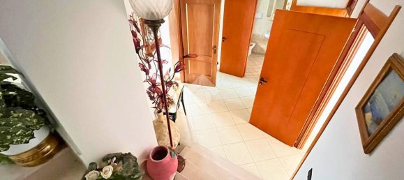 3-salle Maison à San Severo, Italy No. 71080 14