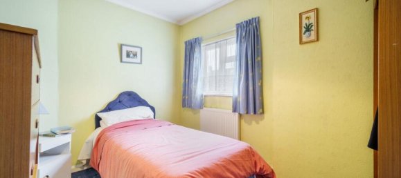 3 bedrooms House in Brentford, United Kingdom No. 12352 24
