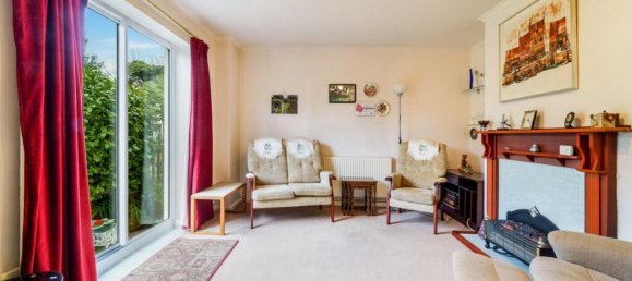 3 bedrooms House in Brentford, United Kingdom No. 12352 4