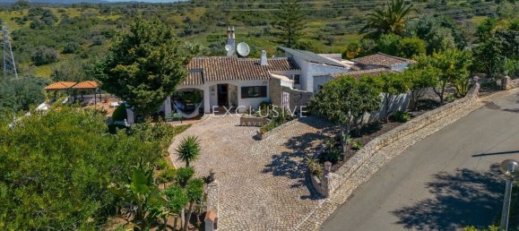 4 chambres Villa à Mexilhoeira Grande, Portugal No. 120110 2