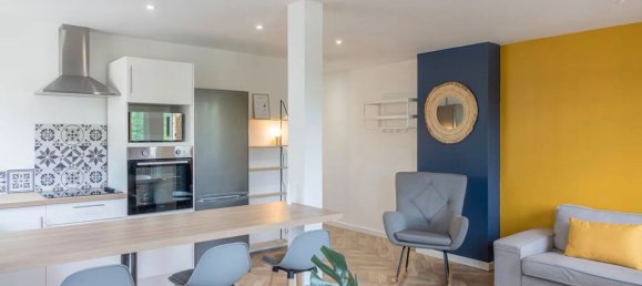 6 chambres Appartement à Orléans, France No. 49933 2