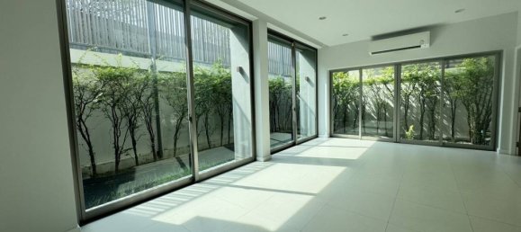 Casa de 3 dormitorios en Railay Beach, Thailand No. 73980 4