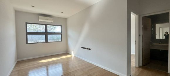 Casa de 3 dormitorios en Railay Beach, Thailand No. 73980 10