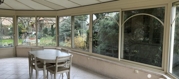 3 bedrooms House in Sennely, France No. 44979 7