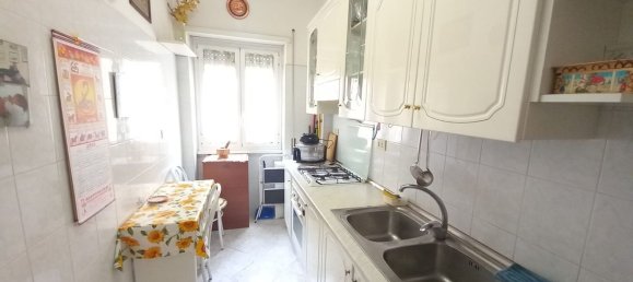 2 bedrooms Apartment in Rome, Italy No. 377765 15