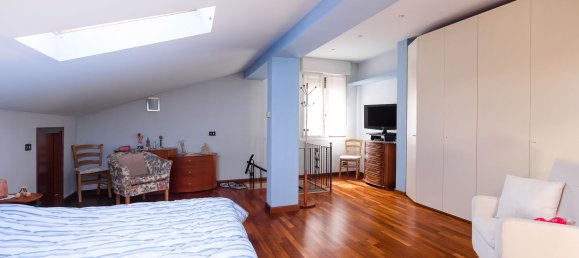 4غرفة منزل ذو طابقين في Sovico, Italy رقم 205870 30