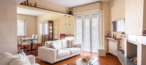 4غرفة منزل ذو طابقين في Sovico, Italy رقم 205870 3