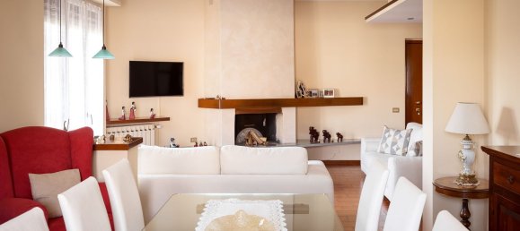 4غرفة منزل ذو طابقين في Sovico, Italy رقم 205870 10