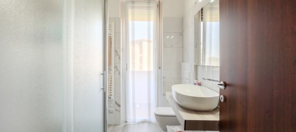 4غرفة منزل ذو طابقين في Sovico, Italy رقم 205870 17