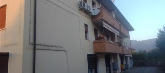4 rooms Apartment in Cordignano, Italy No. 259588 4