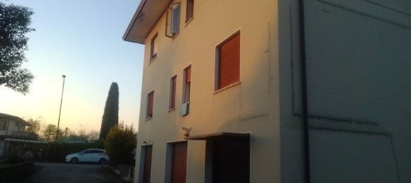 4 rooms Apartment in Cordignano, Italy No. 259588 3