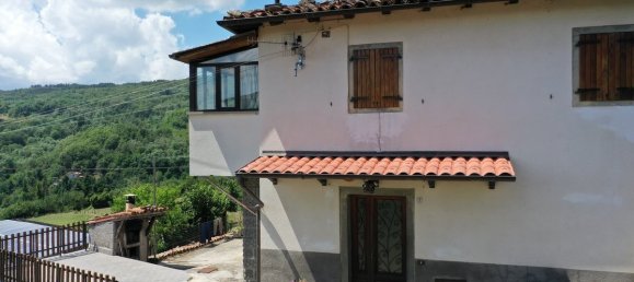 2 bedrooms House in Villa Collemandina, Italy No. 309816 2