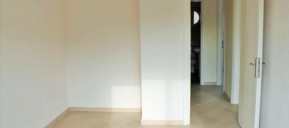 4 bedrooms Property in Neapoli, Greece No. 5056 15