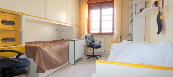 Apartamento de 3 dormitorios en Lucera, Italy No. 111100 16