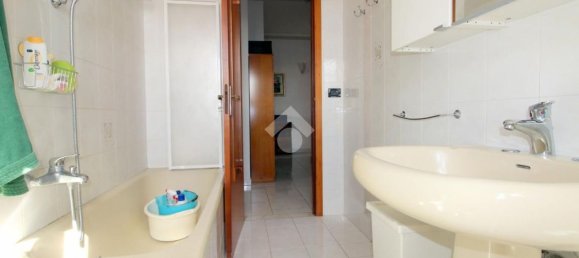 Apartamento de 3 dormitorios en Lucera, Italy No. 111100 20