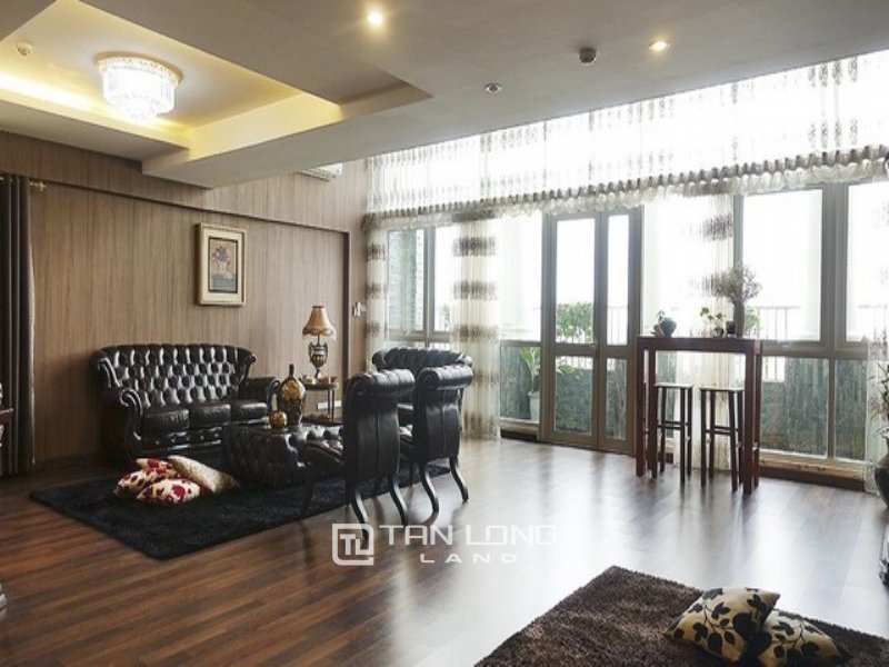 4 غرف نوم شقة في Tay Ho, Vietnam رقم 975