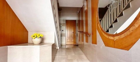 3-salle Appartement à Foggia, Italy No. 40323 15