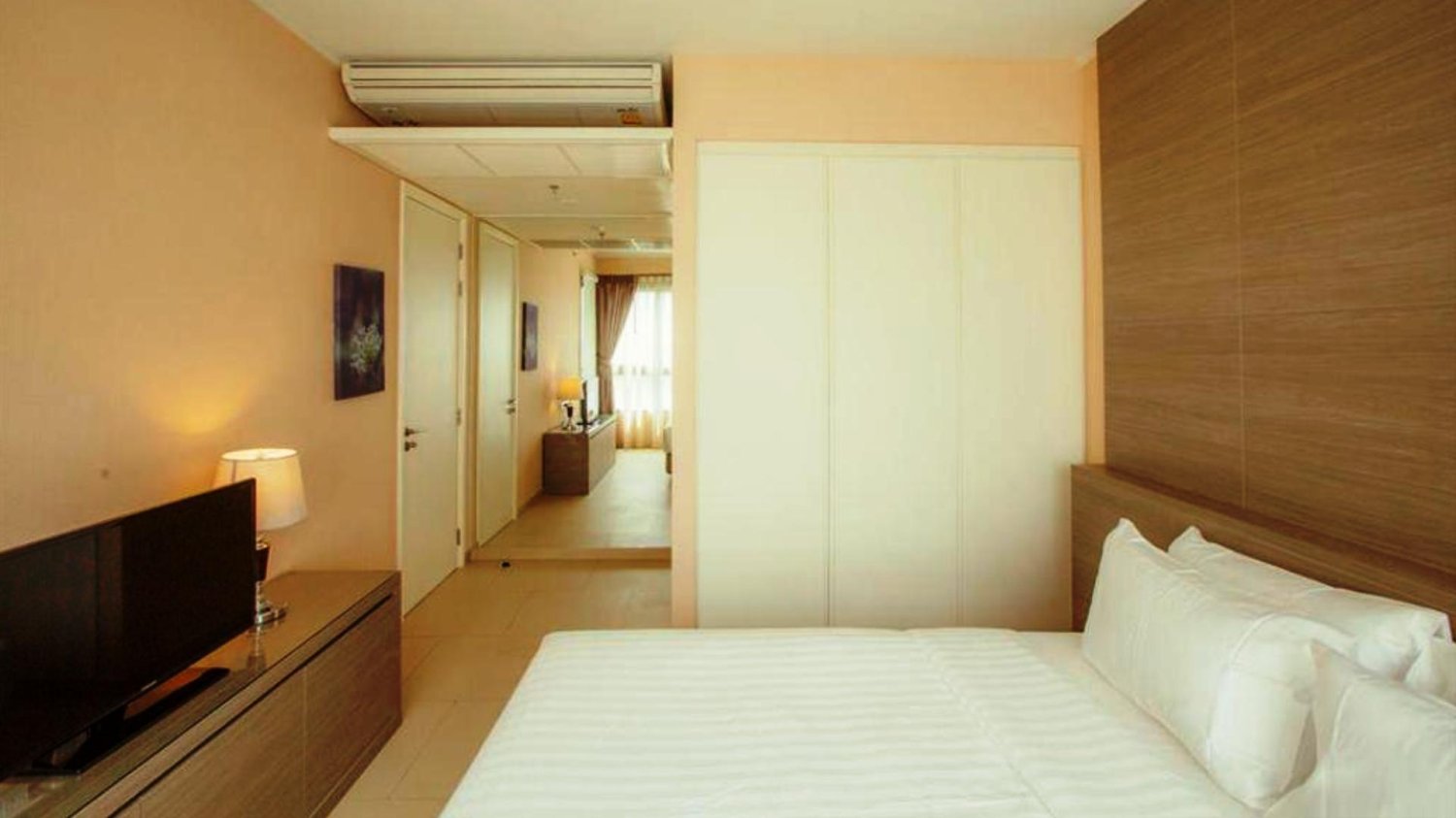 2 bedrooms Condo in Zire Wongamat Pattaya, Thailand No. 28682