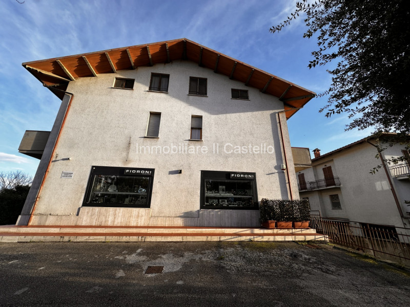 2-salle Appartement à Castiglione del Lago, Italy No. 102535