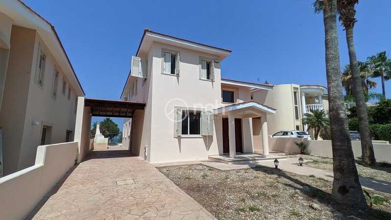 5 bedrooms Commercial property in Protaras, Cyprus No. 19031