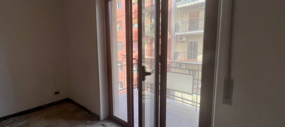 2 rooms Apartment in Taranto, Italy No. 170765 8
