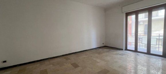 2 rooms Apartment in Taranto, Italy No. 170765 5