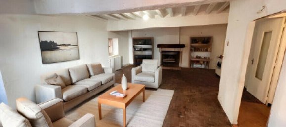 3 Schlafzimmer Haus in Tournus, France, Nr. 59558 2