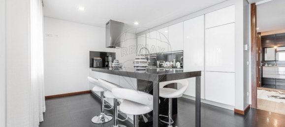 Casa de 4 dormitorios en Povoa de Lanhoso, Portugal No. 180801 30