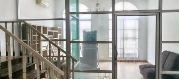 4 bedrooms Bungalow in Bangkok, Thailand No. 24391 3