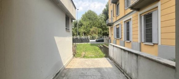 15m² Garage in Milan, Italy No. 302642 10