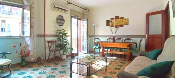 5 rooms Apartment in Palermo, Italy No. 141210 10