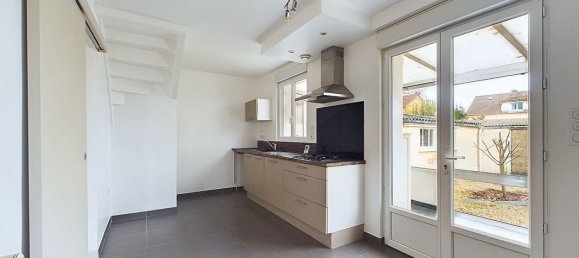 4 bedrooms House in Troyes, France No. 95387 6