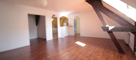 2 bedrooms Apartment in Compiegne, France No. 245850 2