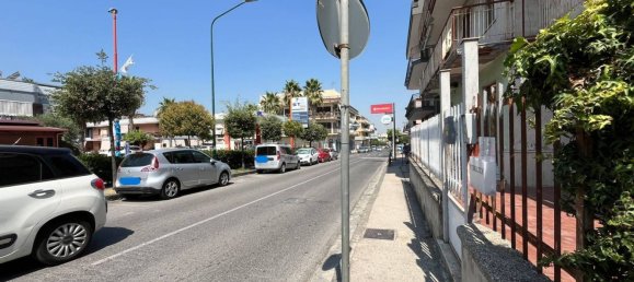 Bureau à Cercola, Italy 170m² No. 202008 20